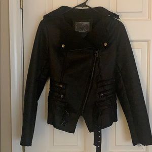 Black BKE Jacket 🖤
